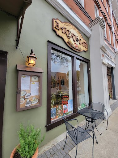 Click to view profile for Savannah Moon Bakery & Cafe